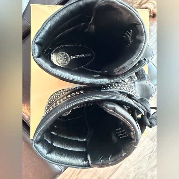 MICHAEL Michael Kors Black Grayson Wedge Studded Lace Up Boots - Picture 6 of 7